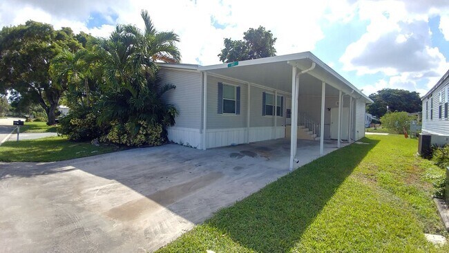 Building Photo - Manufactured 3 bedroom 2 bath home in Plan...