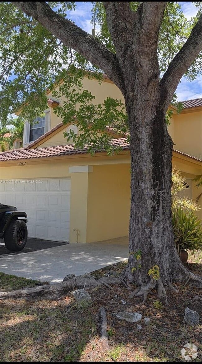 Building Photo - 10929 SW 149th Pl Rental