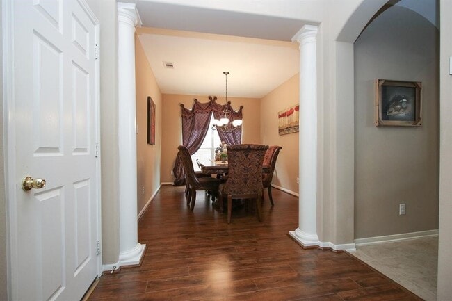 Photo - 26706 Bellwood Pines Dr