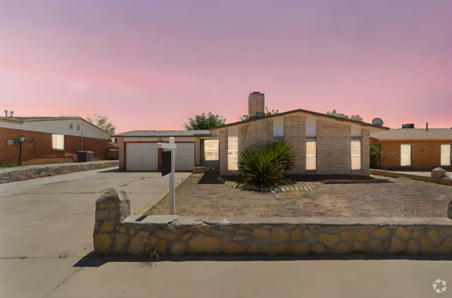 Building Photo - 2608 Dan Sikes Dr Rental