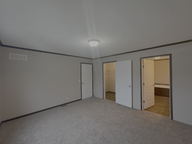 Photo - 408 Shummard Branch