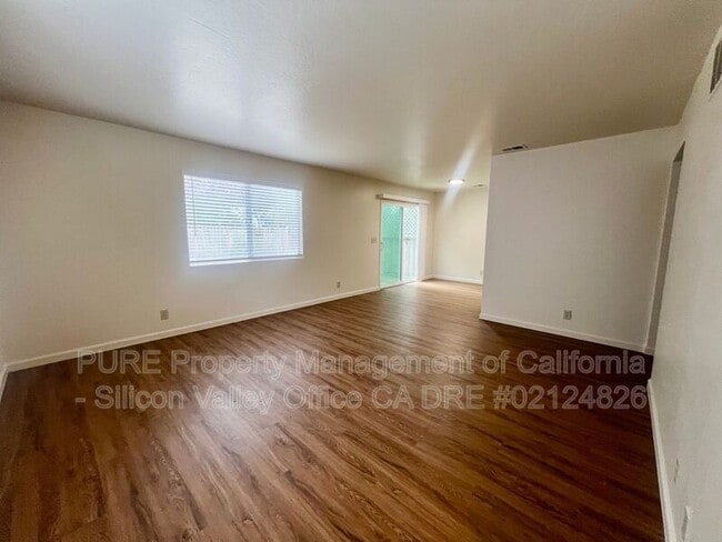 Photo - 144 Montebello Dr