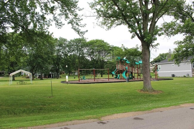 Photo - 6660 Charlie Grimm Rd Unit 6660 Charlie Grimm Rd-Windsor