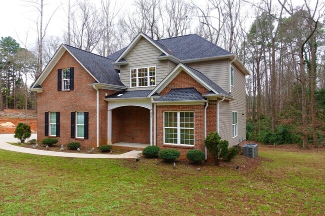 Photo - 200 State Rd S-42-2591