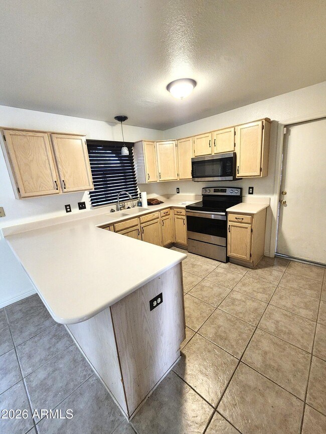 Photo - 7545 W Kerry Ln