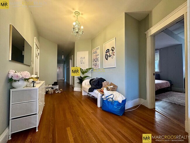 Photo - 184 Saint Paul St Unit 1