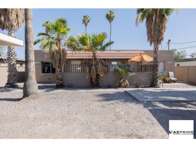 Photo - Experience this Newly Updated 2/1 Unit in ...