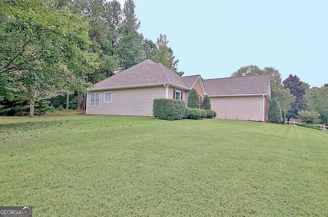 Photo - 21 Wellington Mnr Dr