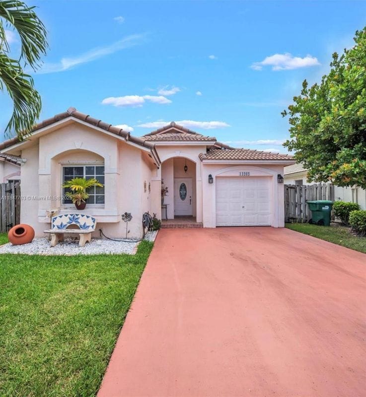 Photo - 14202 SW 151st Ct Casa