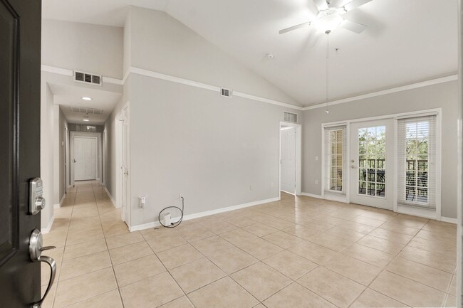 Building Photo - Charleston Place #2291