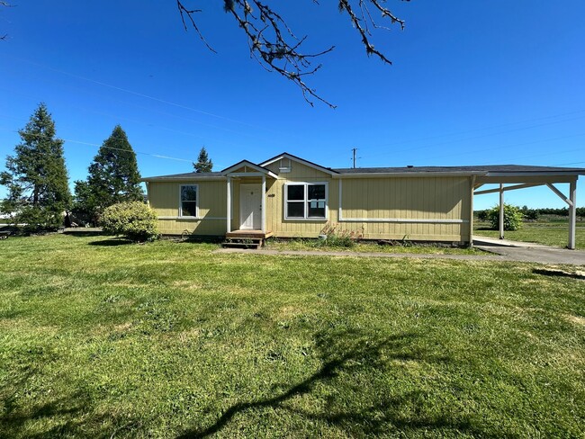 Building Photo - 4655 NE Elliott Cir