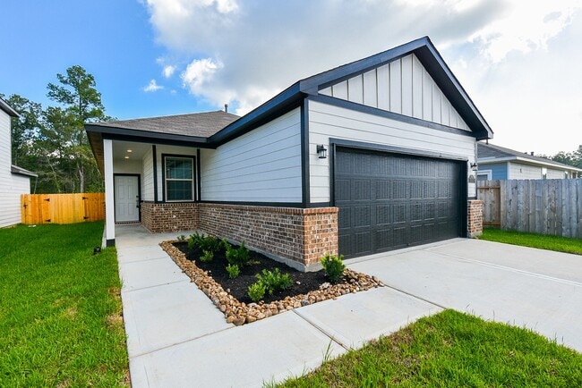 Photo - 16493 Moss Ln
