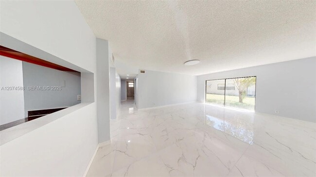 Photo - 3501 NW 114th Ln Unit 3505