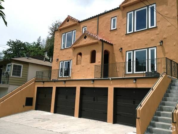 Building Photo - 1629 Rendall Pl Rental