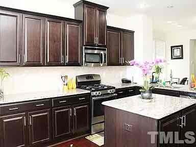 Photo - 5319 Cambridgeshire Loop