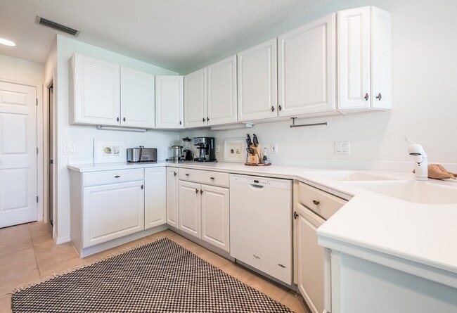 Photo - 772 Beach View Dr