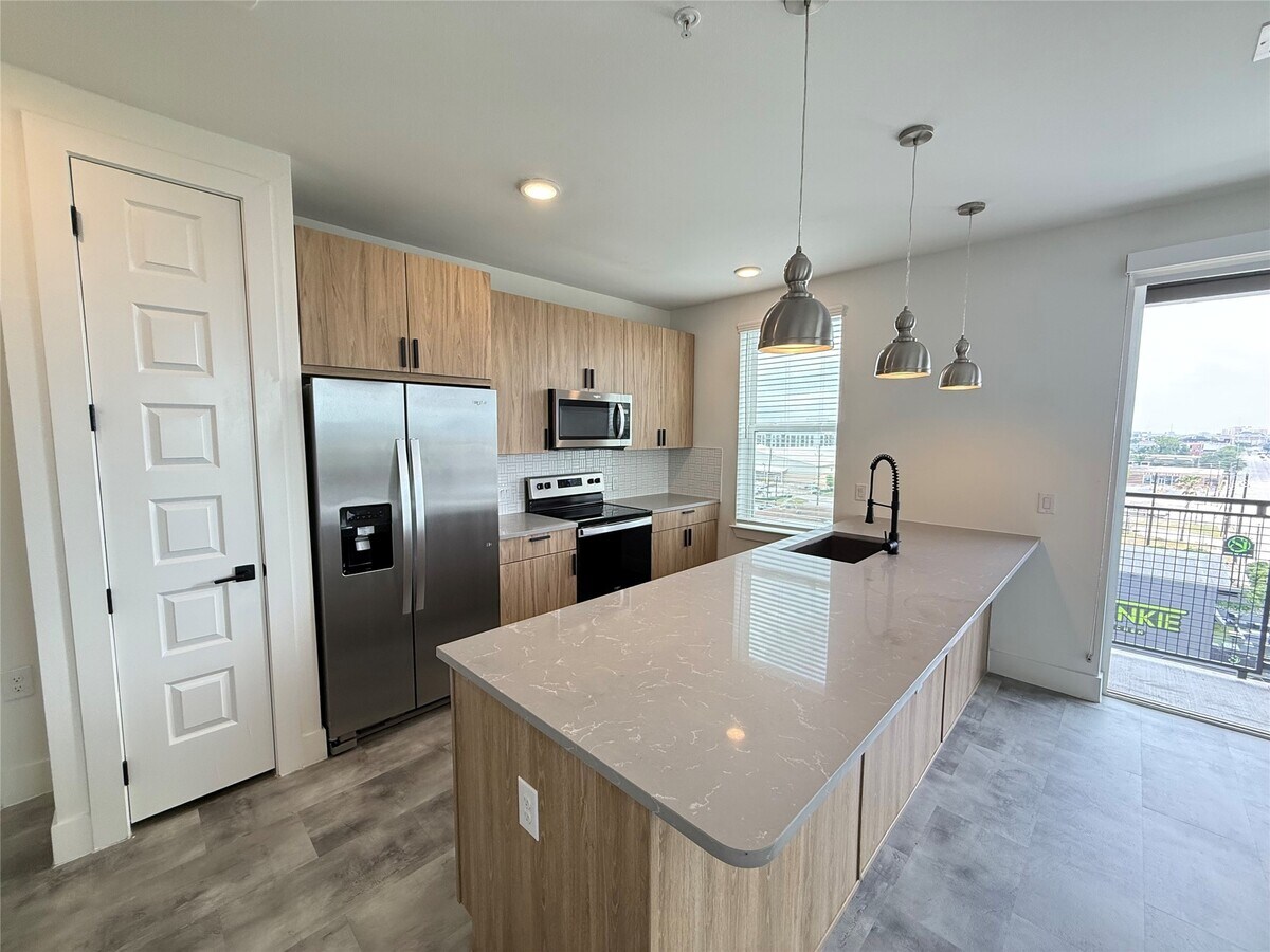 Photo - 2520 Washington Ave