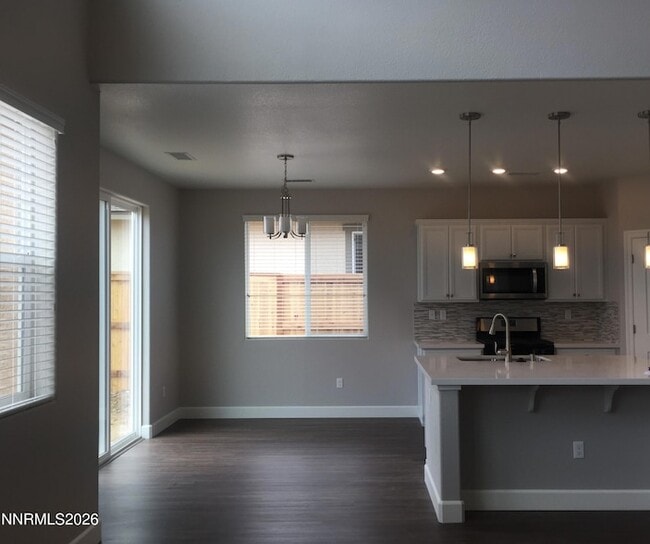 1206 Silver Coyote Dr
