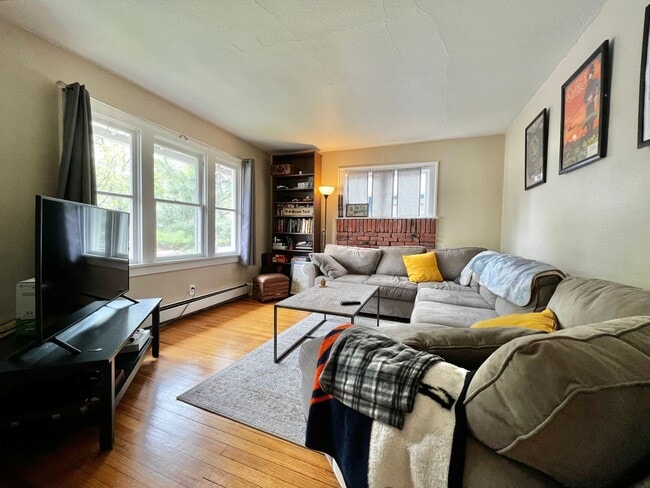 Photo - Amazing Location for a 2-Bedroom, 1-Bathroom Duplex Unit!