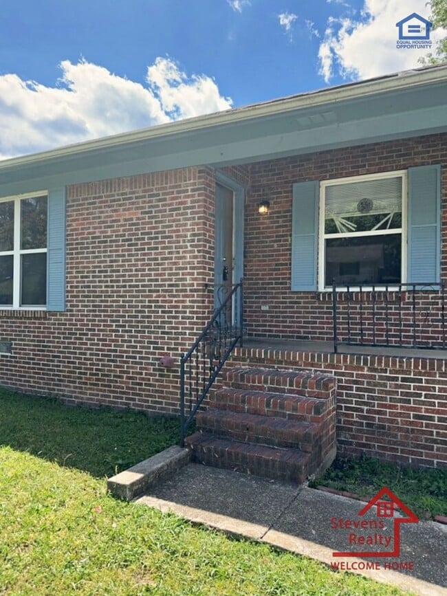 Photo - 4705 Metro Park Ln