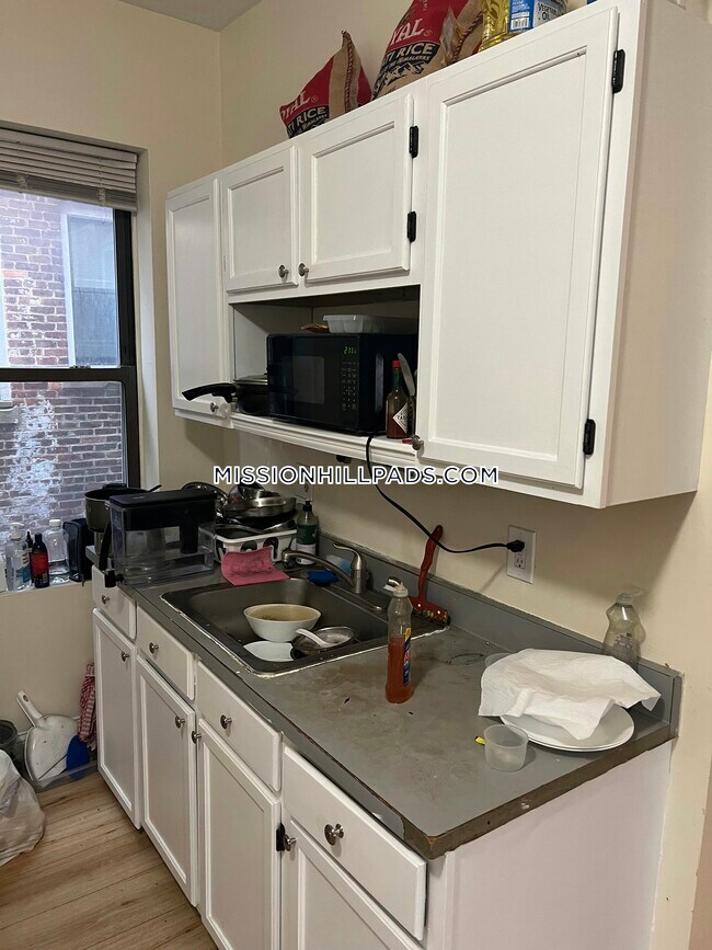 Photo - 891 Huntington Ave Unidad 1