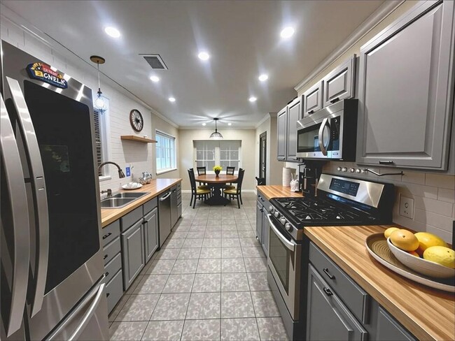 Photo - 57308 S Hardin Rd