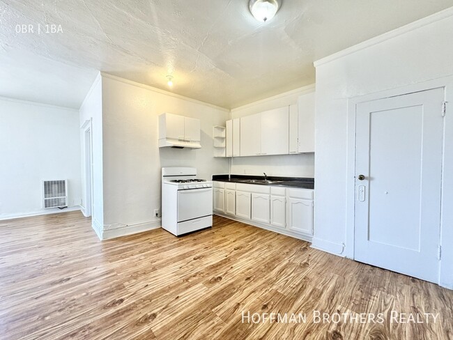 Photo - 2606 Normandie Ave Condo Unit 7A