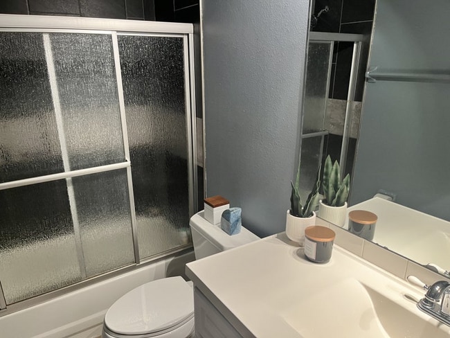 Photo - 600 Bohannon Blvd