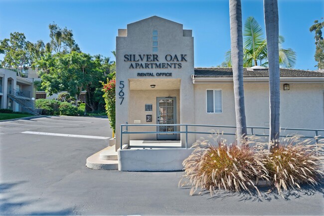 Silver Oak Apartments - Silver Oak Apartments