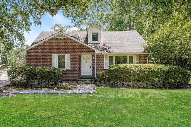 Photo - 1940 Teakwood Rd