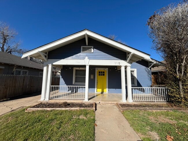 Photo - 115 NW 29th St House