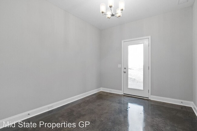 Photo - 3 br, 2.5 bath House - 1309 Poplar Ct.