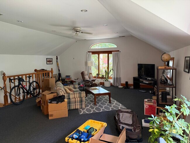 Photo - 2724 N Racine Ave