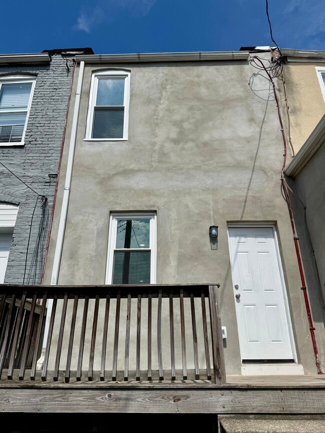 Photo - 303 Whitridge Ave