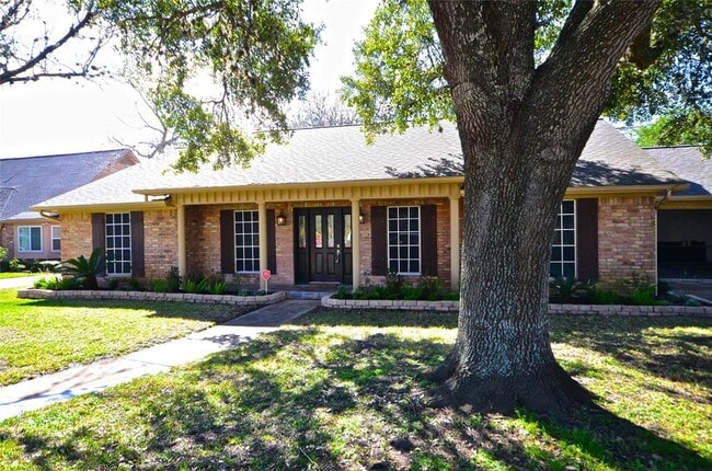 Photo - 3543 Tamarisk Ln House