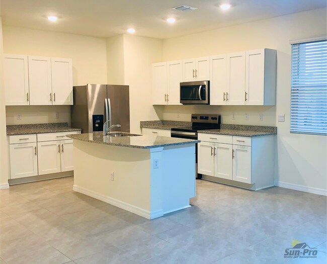 Photo - 114 Reena Dr