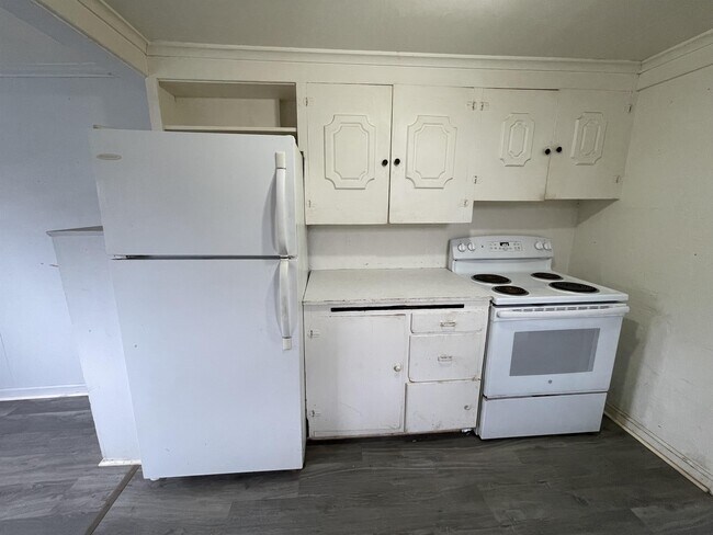 Photo - 1910 20th St NE