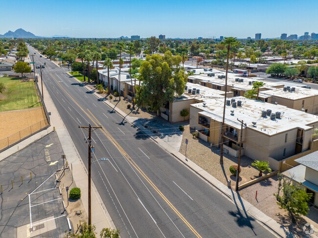 Photo - Acacia Gardens