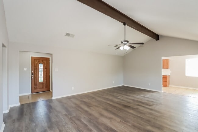Photo - 5939 Ollia Cir