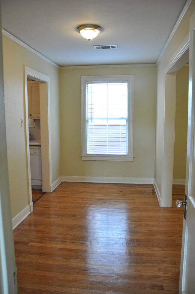 Photo - 912 N 6th St Unit 912