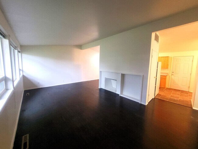 Photo - Three Bedroom House