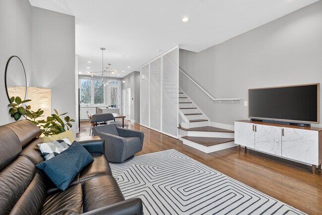 537 New Bern Ave