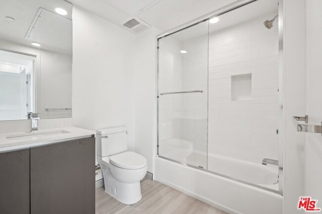 Photo - 1814 Federal Ave Unidad 503