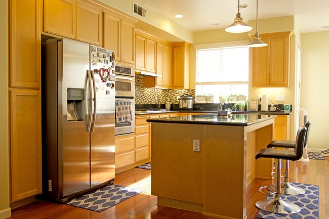 Kitchen - 6375 Byron Ln Unit 6375 Byron Ln