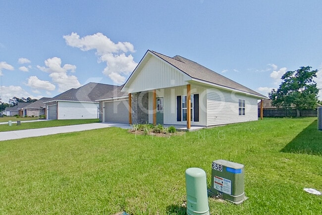 Photo - 13724 Willowmore Dr