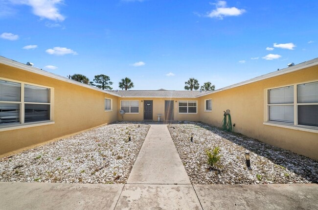 Photo - 13401-13407 Pine Needle Ln Unit 13403 Pine Needle Ln