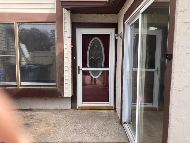 Building Photo - 2421 Bayberry Ct Unit 2421