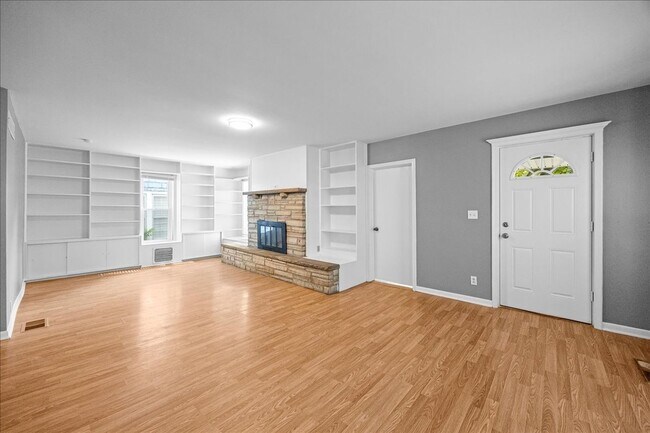 Photo - Charming 3 Bedroom Home in Independence – ...