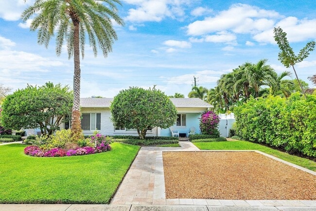 Photo - 342 NE 7th Ave