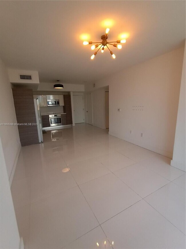 Photo - 1010 SW 2nd Ave Unit 1806